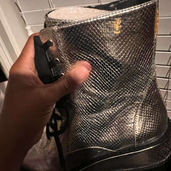 Jessica Simpson Space-age Platform Metallic Boots! - Picture 4 of 5